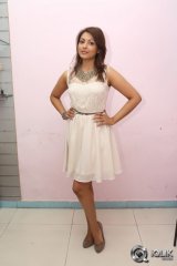 Madhu Shalini Latest Photo Shoot